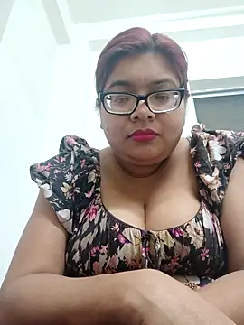 Elie Hallway online show from 02-06-26, 07:06