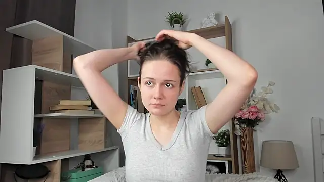 Snapshot of MalvinaTrafford chatting on 02-09-26, 08:24 MalvinaTrafford online show from 02-09-26, 08:24