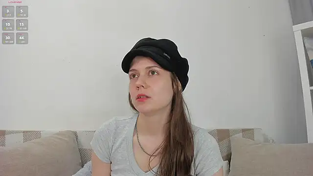 MalvinaTrafford online show from 05-28-26, 02:25