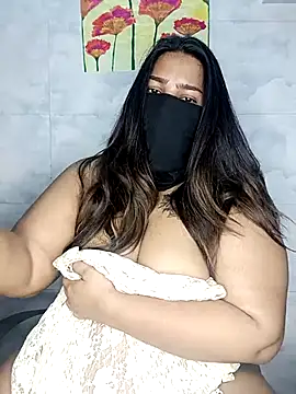 Snapshot of Cute_G chatting on 04-21-26, 07:06 Cute G online show from 04-21-26, 07:06