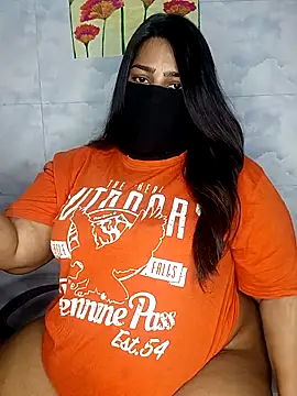Snapshot of Cute_G chatting on 04-29-26, 07:42 Cute G online show from 04-29-26, 07:42