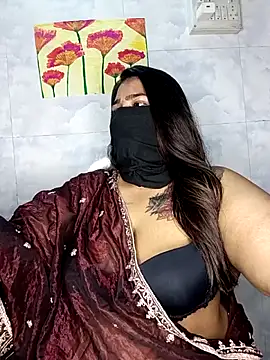 Snapshot of Cute_G chatting on 05-22-26, 06:57 Cute G online show from 05-22-26, 06:57
