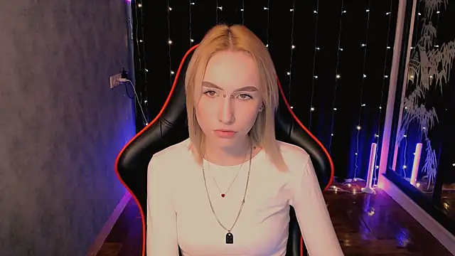 Snapshot of crybambi chatting on 02-19-26, 09:49 crybambi online show from 02-19-26, 09:49