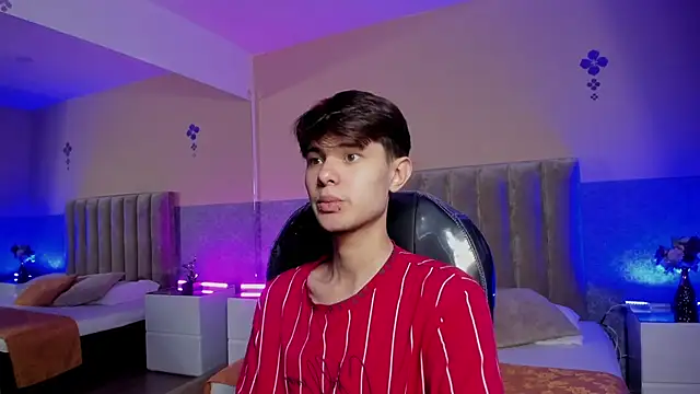 Derek Sinn online show from 04-10-26, 07:51