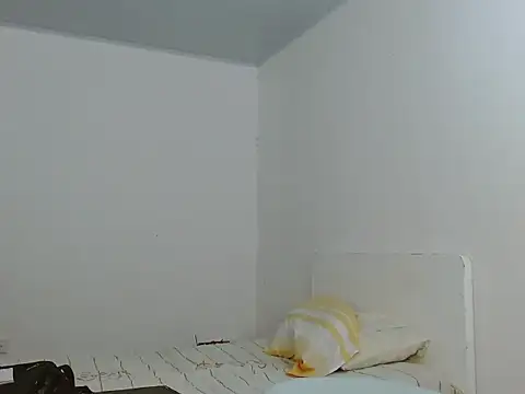 Snapshot of NickFin chatting on 05-27-26, 12:51 NickFin online show from 05-27-26, 12:51