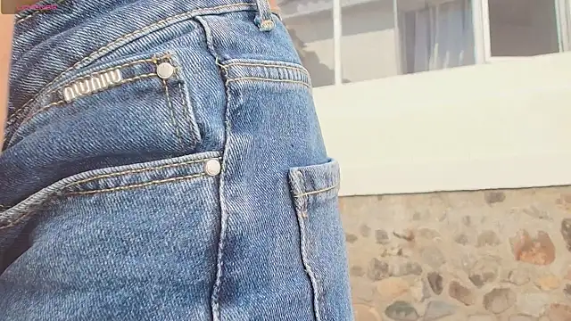 Stephanie Fontaine online show from 02-28-26, 01:56