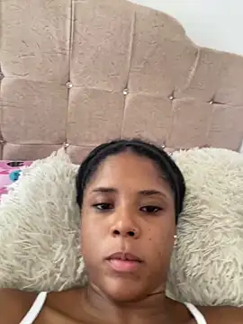 Snapshot of LIA_PARKERR chatting on 02-27-26, 05:57 LIA PARKERR online show from 02-27-26, 05:57