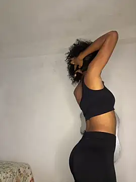 LIA PARKERR online show from 03-19-26, 10:58