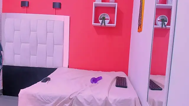 Roxy sexy69  online show from 02-20-26, 06:26