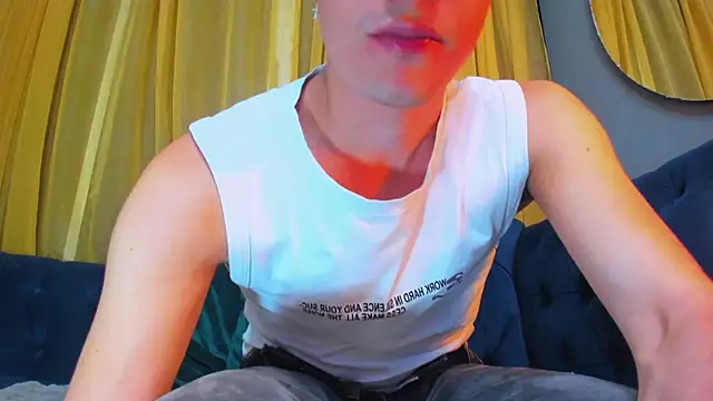 Snapshot of KairoBlaaze chatting on 02-19-26, 01:34 KairoBlaaze online show from 02-19-26, 01:34