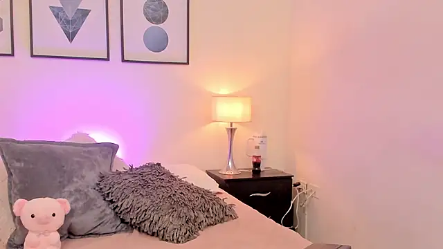 Arivega online show from 02-18-26, 06:09