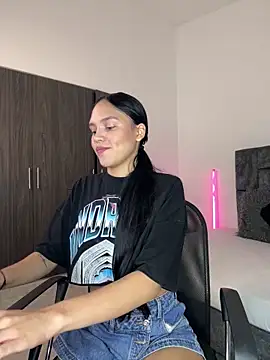 Malory Saenzz online show from 02-21-26, 01:01