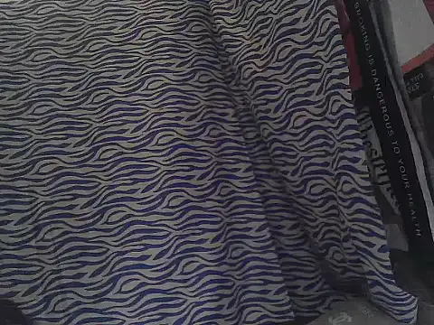 Snapshot of sexymom_siovie chatting on 02-01-26, 06:12 sexymom siovie online show from 02-01-26, 06:12