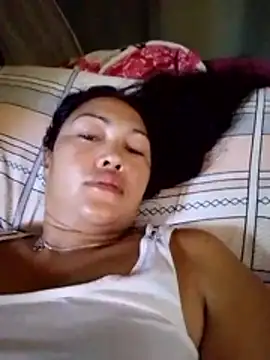 Snapshot of sexymom_siovie chatting on 06-01-26, 07:21 sexymom siovie online show from 06-01-26, 07:21