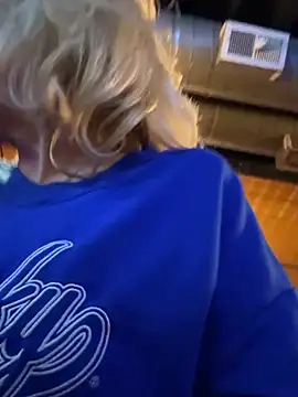 Snapshot of FireAfterDark chatting on 02-18-26, 02:07 FireAfterDark online show from 02-18-26, 02:07