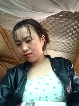 honeyyy110 online show from 02-12-26, 01:33