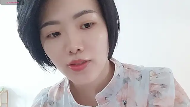 Snapshot of Nikishine chatting on 05-28-26, 03:04 Nikishine online show from 05-28-26, 03:04