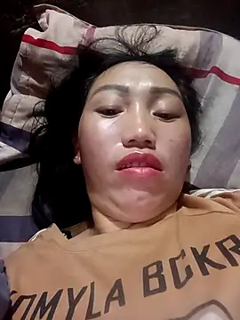 Snapshot of hot-luna- chatting on 02-11-26, 10:26 hot-luna- online show from 02-11-26, 10:26