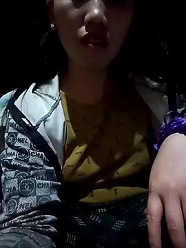 Snapshot of hot-luna- chatting on 02-18-26, 12:45 hot-luna- online show from 02-18-26, 12:45