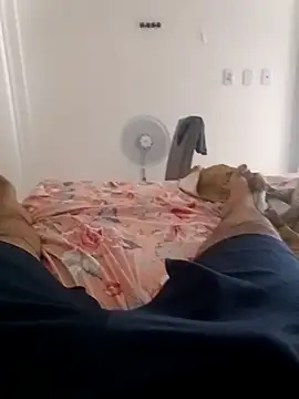 Snapshot of TropBig chatting on 02-11-26, 10:42 TropBig online show from 02-11-26, 10:42