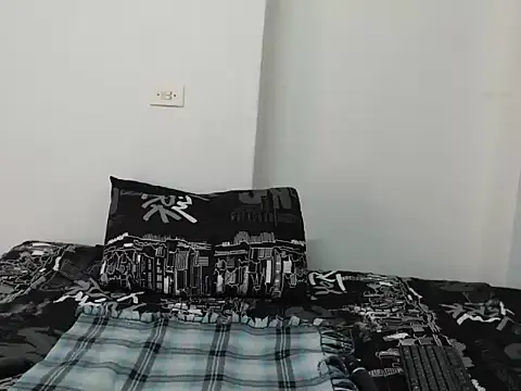 Snapshot of Amari_26 chatting on 02-01-26, 07:18 Amari 26 online show from 02-01-26, 07:18