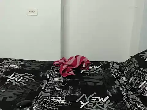 Snapshot of Amari_26 chatting on 02-26-26, 06:07 Amari 26 online show from 02-26-26, 06:07