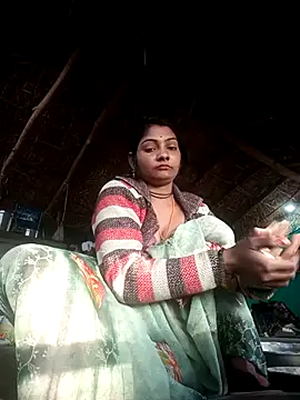 Hotty raghni online show from 02-08-26, 02:37