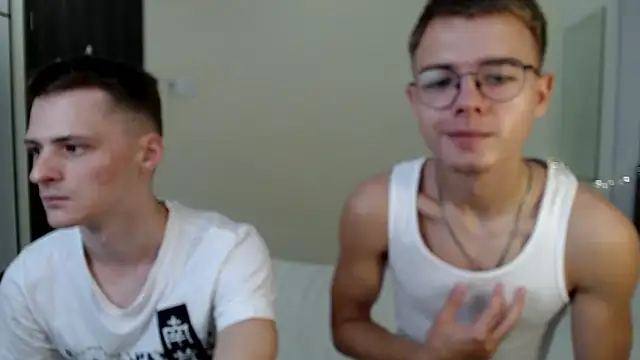 NikiKerryCum online show from 04-05-26, 02:47