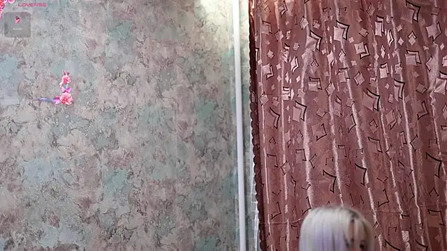 Snapshot of Yunakiss chatting on 02-21-26, 07:48 Yunakiss online show from 02-21-26, 07:48