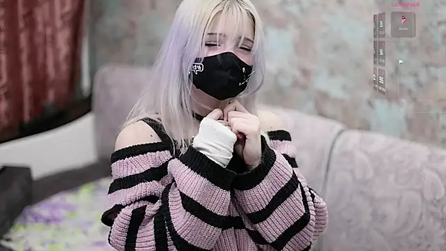 Snapshot of Yunakiss chatting on 02-23-26, 07:44 Yunakiss online show from 02-23-26, 07:44