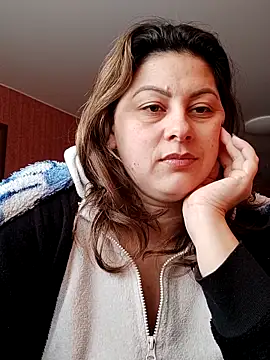 Snapshot of Soli9999 chatting on 02-04-26, 06:52 Soli9999 online show from 02-04-26, 06:52