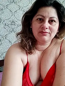 Snapshot of Soli9999 chatting on 06-14-26, 05:20 Soli9999 online show from 06-14-26, 05:20