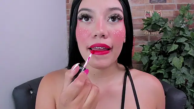 Snapshot of foxy_vera chatting on 04-01-26, 01:41 foxy vera online show from 04-01-26, 01:41