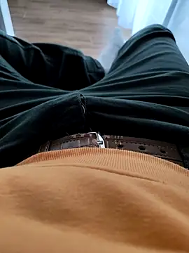 Snapshot of latya111 chatting on 02-16-26, 01:40 latya111 online show from 02-16-26, 01:40