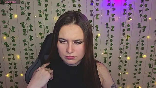 AliceIMonta online show from 02-16-26, 06:04