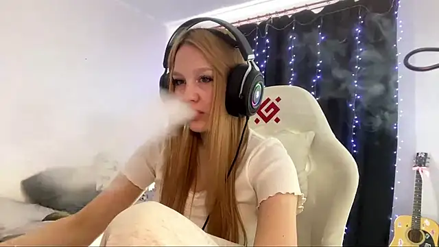 Snapshot of axin_burnell chatting on 02-26-26, 05:28 axin burnell online show from 02-26-26, 05:28