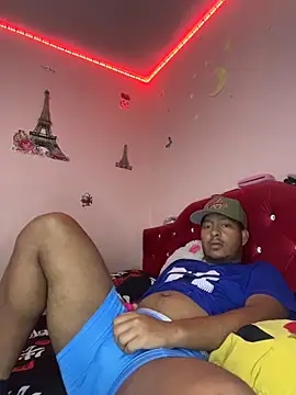 Snapshot of Danny_black11 chatting on 02-25-26, 06:50 Danny black11 online show from 02-25-26, 06:50