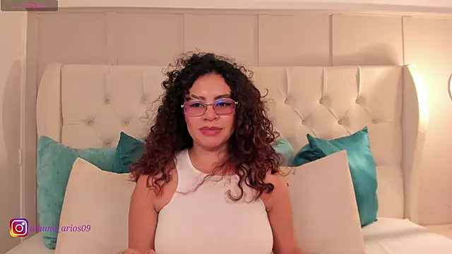 Snapshot of amanda_rios chatting on 03-03-26, 05:08 amanda rios online show from 03-03-26, 05:08