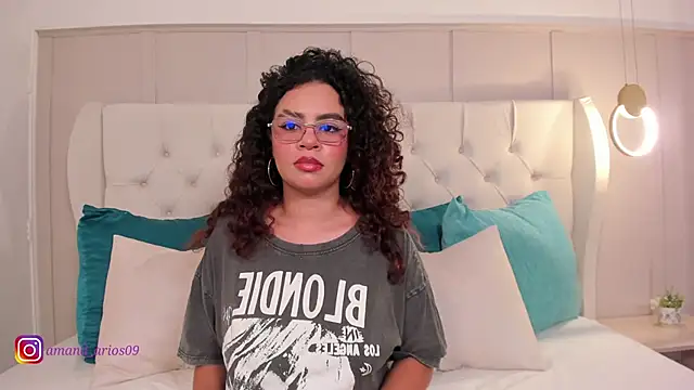 Snapshot of amanda_rios chatting on 04-12-26, 08:03 amanda rios online show from 04-12-26, 08:03