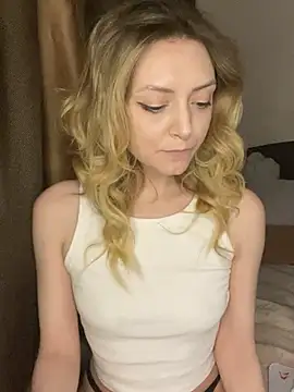 Leecey online show from 03-05-26, 11:01