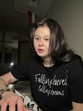 Snapshot of MelisaKis chatting on 02-25-26, 09:24 MelisaKis online show from 02-25-26, 09:24