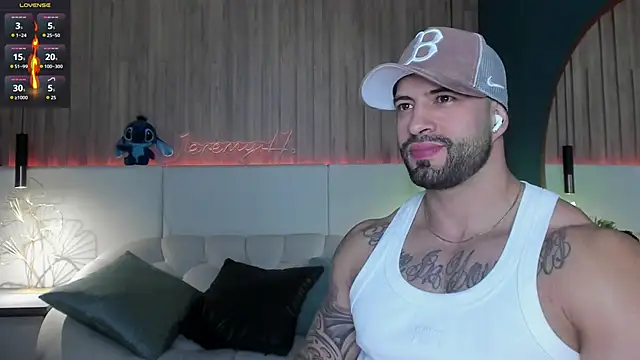 Snapshot of Jeremy_Harden chatting on 02-12-26, 09:43 Jeremy Harden online show from 02-12-26, 09:43