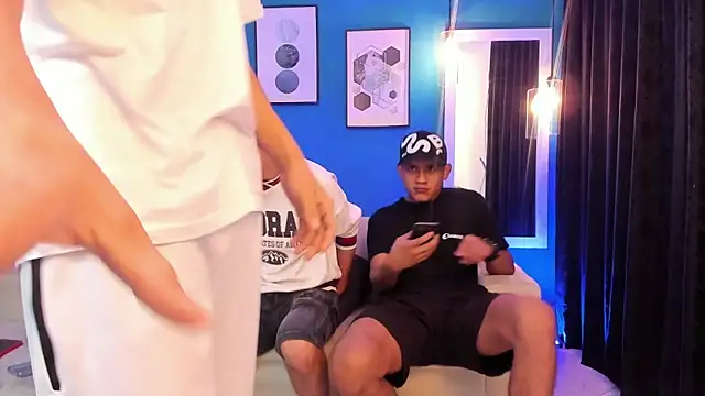 Snapshot of KingOfHeavens_2 chatting on 02-07-26, 10:46 KingOfHeavens 2 online show from 02-07-26, 10:46