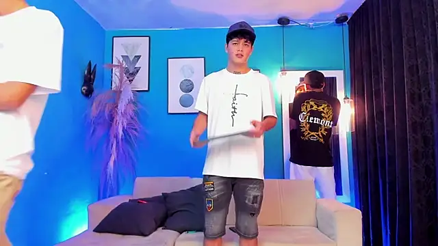 Snapshot of KingOfHeavens_2 chatting on 02-11-26, 04:50 KingOfHeavens 2 online show from 02-11-26, 04:50