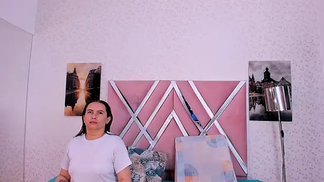 natasha and zoe online show from 03-01-26, 11:12