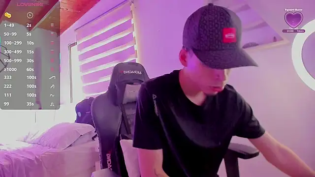 Snapshot of juan_posada chatting on 02-22-26, 05:22 juan posada online show from 02-22-26, 05:22