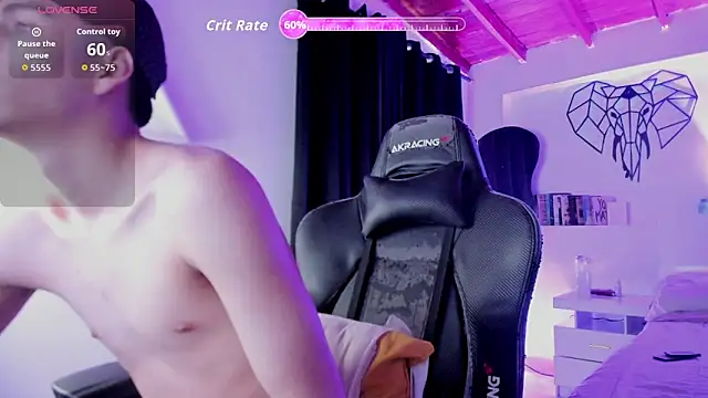 Snapshot of juan_posada chatting on 02-27-26, 02:39 juan posada online show from 02-27-26, 02:39