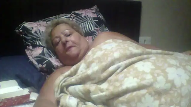 Snapshot of bialoba7 chatting on 05-07-26, 07:41 bialoba7 online show from 05-07-26, 07:41
