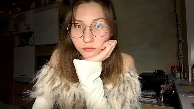 Miaaa Moon online show from 02-18-26, 04:58