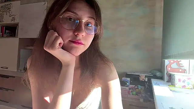 Miaaa Moon online show from 04-09-26, 01:16